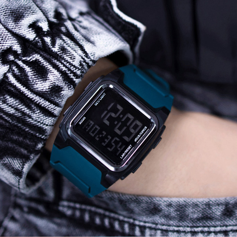 YIKAZE montre numérique pour h - Vintage Alarm Clock avis et prix