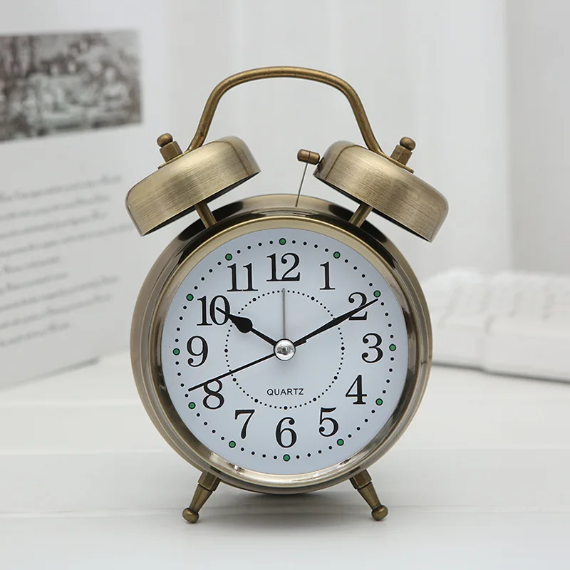 Réveil rétro vintage avec poin - Vintage Alarm Clock avis et prix