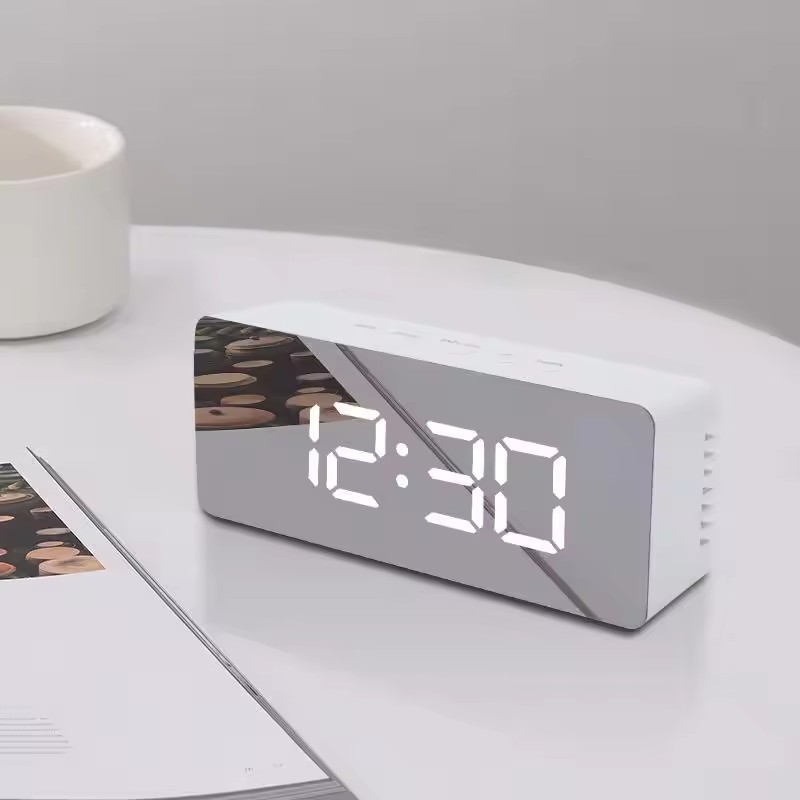 1Pc horloge numérique blanche  - Home Decor Aesthetic Pinterest avis et prix